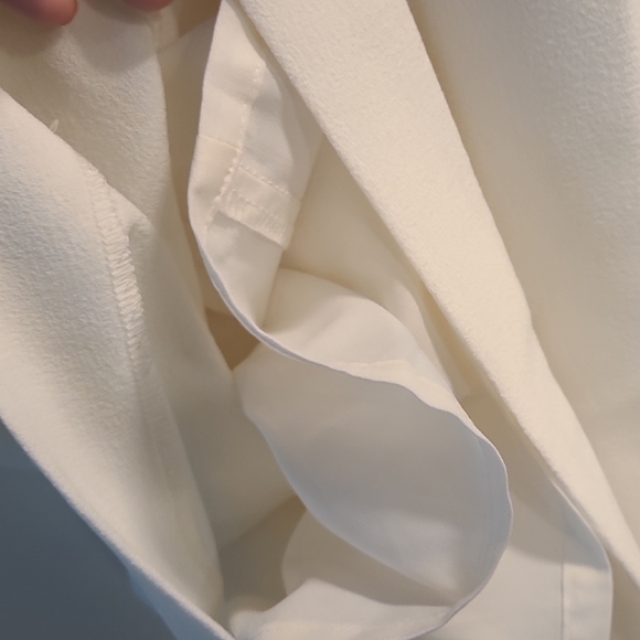 NWT Vince Camuto White Bow-Tie Dress 🌴🤍 - Picture 5 of 8